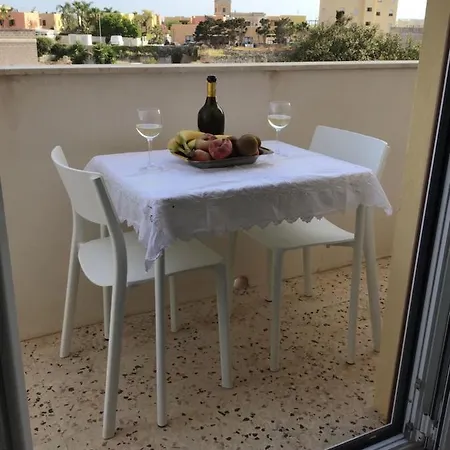 Libeccio E Blu Marino アパート