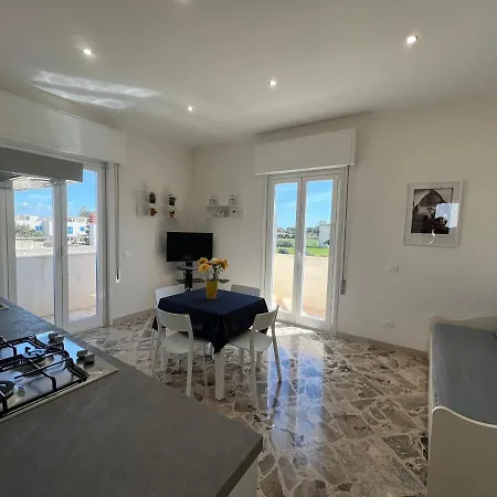 Angolo Del Mare - Libeccio E Blu Marino Apartment *